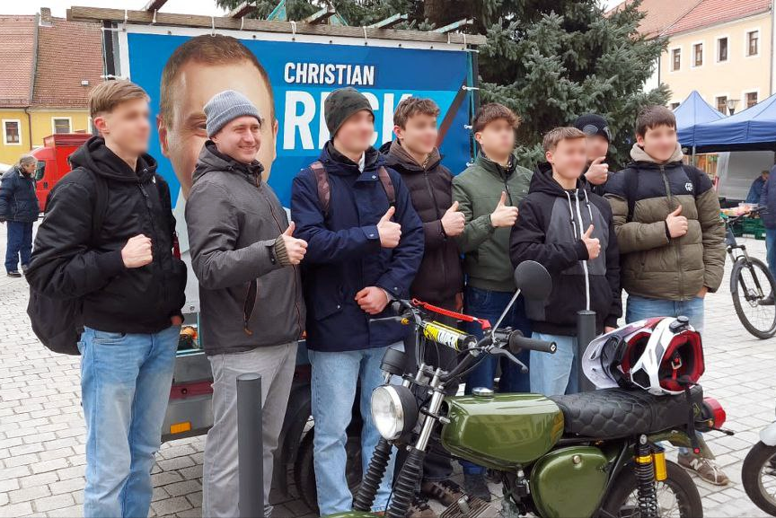 cr 2502051 Politik trifft PS in Radebeul!
